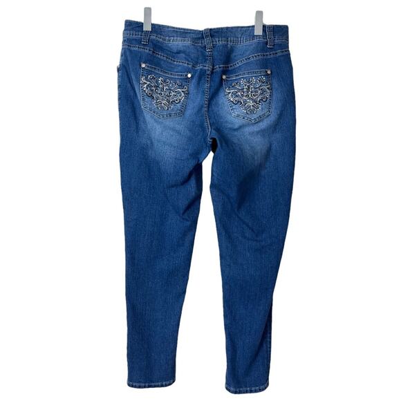 Lane Bryant Embellished Skinny Ankle Mid Rise Jeans Medium Wash Plus Size 16 - Picture 2 of 8